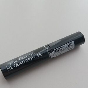 5/$25 Yves Rocher Intense Metamorphose Mascara -  Black